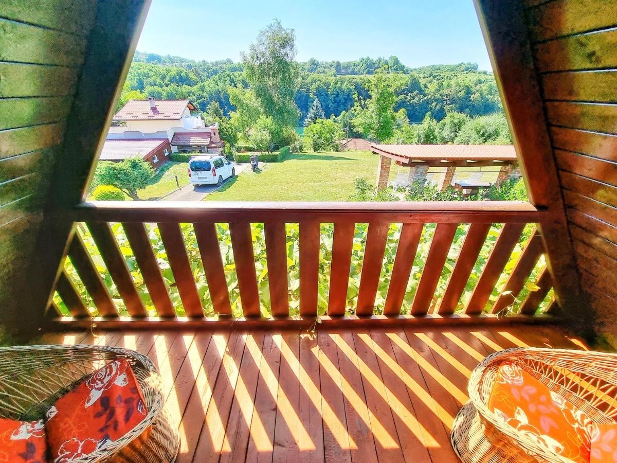 Guesthouse Mreznica- Mreznicka Idila resort Galovic-Selo Exterior foto